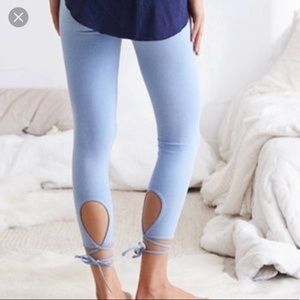 Aerie wrap leggings!